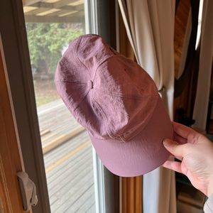 Lululemon Baller soft hat.